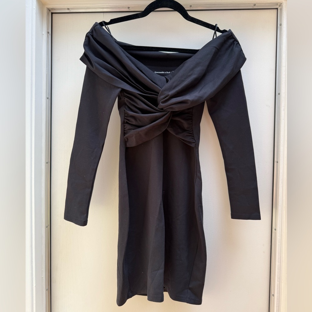 Abercrombie & Fitch Black Off-Shoulder Cocktail Dress XS